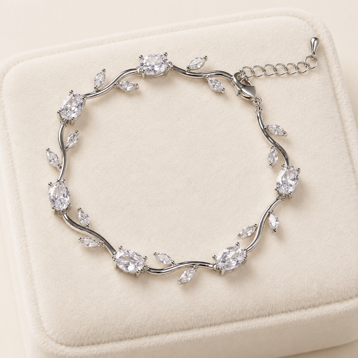 Oval Solitaire Leaf Vine Bracelet — Silver