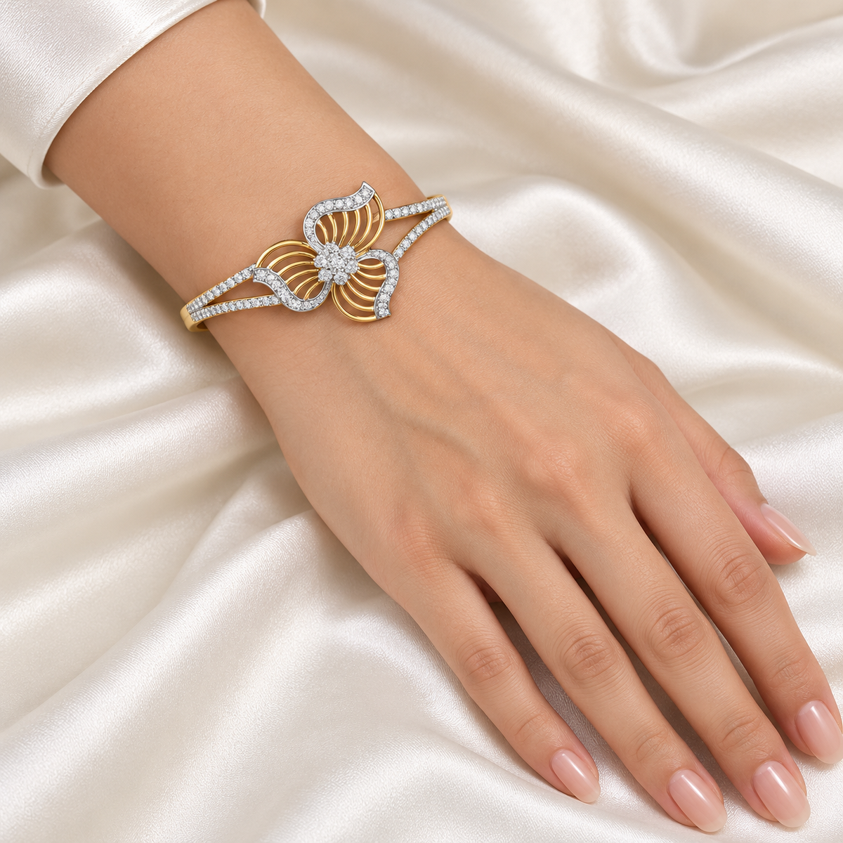 Triple Fan Petal Kada — Golden