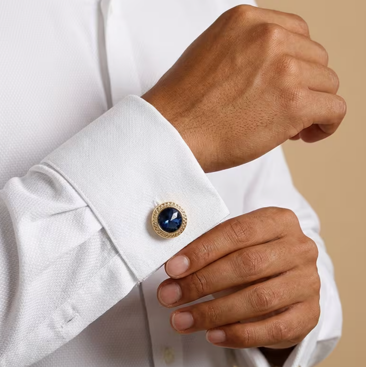 Golden Cufflink – Gold & Silver