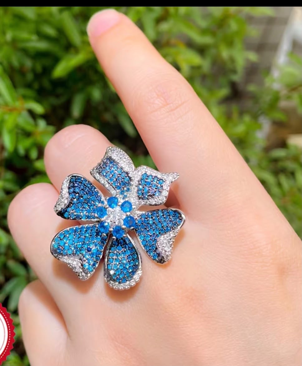 Statement Ring