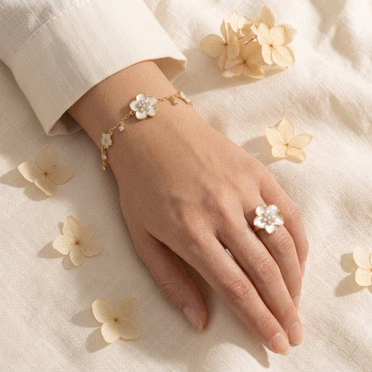 Enamel White Flower Combo
