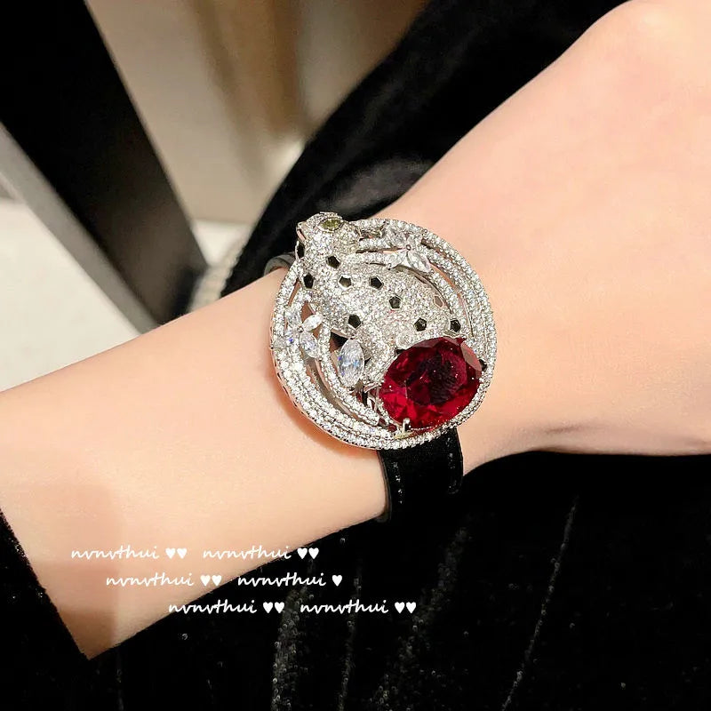 2023 New Exquisite S925 Silver Lab Ruby Emerald Leopard Bracelet with UP Belt Wrist Luxury Vintage Wrap Bangles Women Jewelry