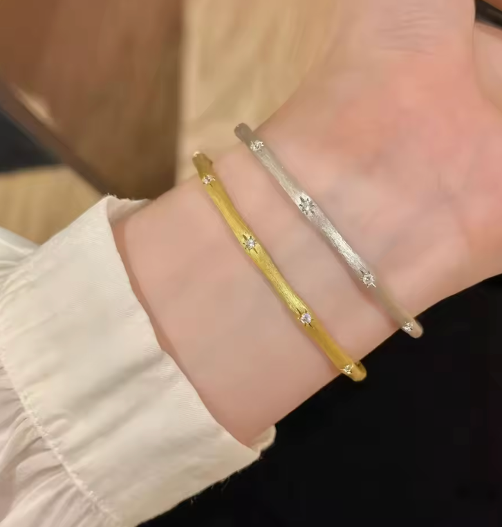 Star diamond Bangle