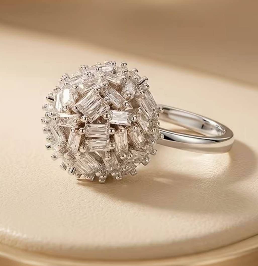 Luxury 3D Spherical Ring